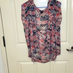 Size: One Size Wet Seal Shaw